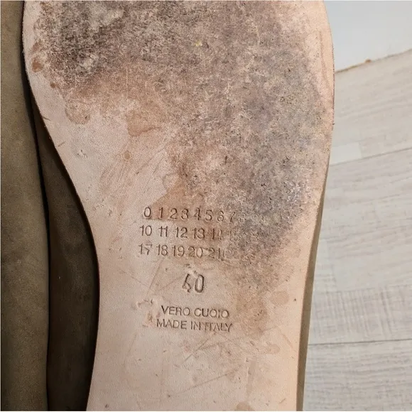 Maison Martin Margiela Suede Flats EU40