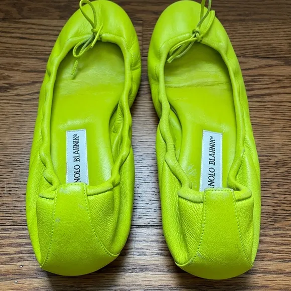 Manolo Blahnik Neon Green Tobaly Leather Ballet Flats