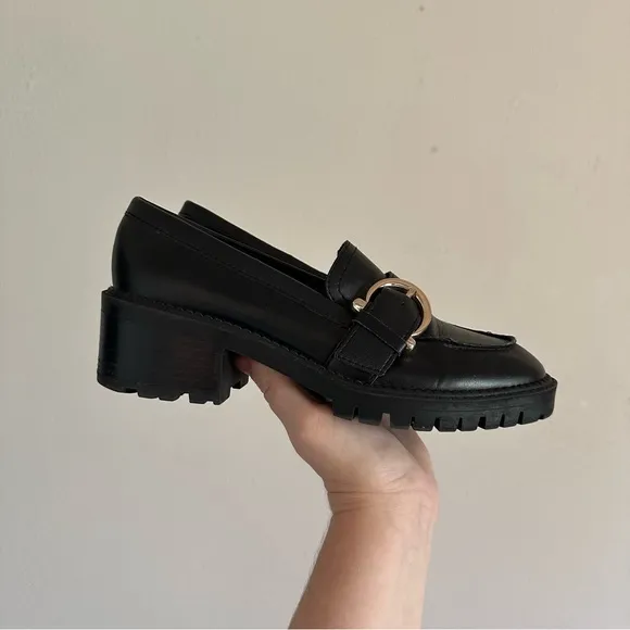 Marc Fisher Black Began Leather Y2K Style Lugged Gold Buckle Loafers