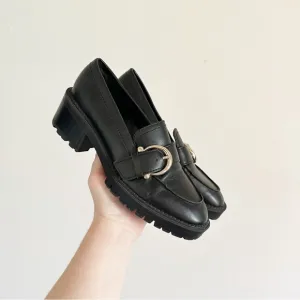 Marc Fisher Black Began Leather Y2K Style Lugged Gold Buckle Loafers