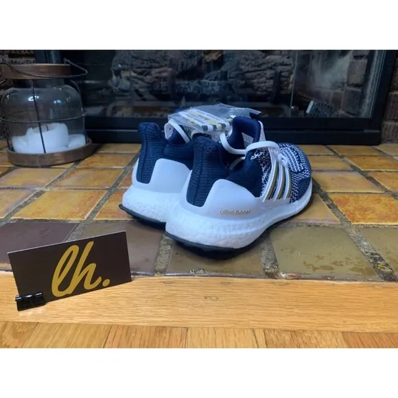 Mens 4.5 Adidas Ultraboost 1.0 “Georgia Tech Yellow Jackets” Athletic Running Sh