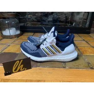 Mens 4.5 Adidas Ultraboost 1.0 “Georgia Tech Yellow Jackets” Athletic Running Sh