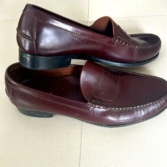 Men’s Dexter Classic Leather Burgundy Slip on Penny Loafers -Size 11 1/2D