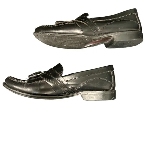 Mens G.H. Bass &amp; Co. Weejuns Black Leather Kiltie Tassel Loafers Sz 8M. Preowned