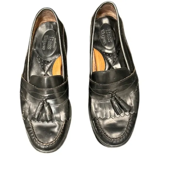 Mens G.H. Bass &amp; Co. Weejuns Black Leather Kiltie Tassel Loafers Sz 8M. Preowned