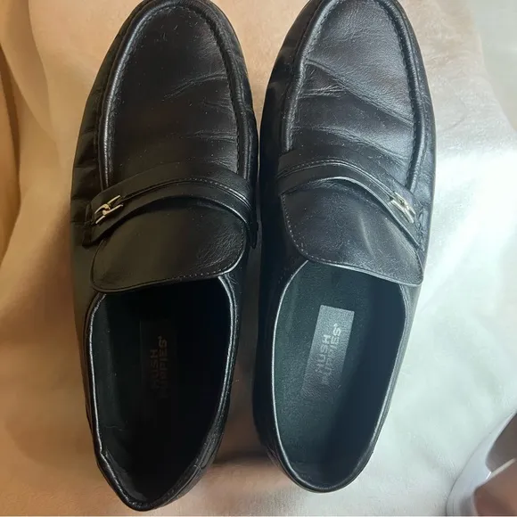 Men’s Hush Puppies Sutton Black Loafers Size 10 W-preowned