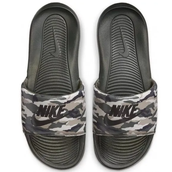 Mens NEW Size 18 NIKE Victori Slides Camo Print Summer Shoes