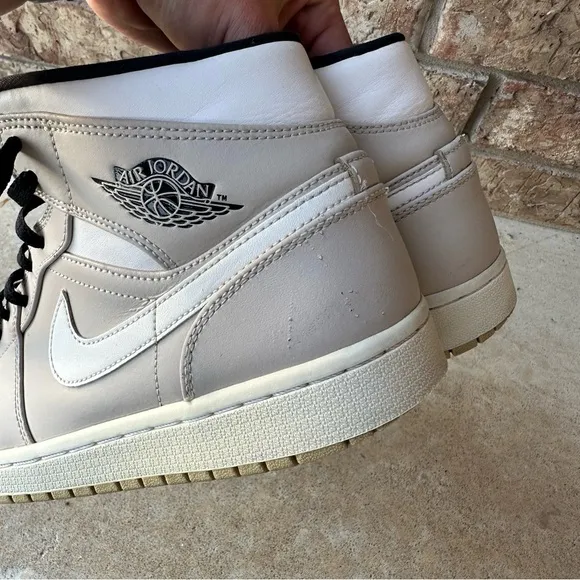 Men’s Nike Air Jordan 1 Mid Desert Sand High-Top Sneakers 8.5 EUR 42