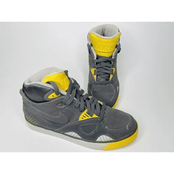 Men's Nike Shoes Auto Trainer Neutral Grey Vibrant Yellow Sneakers Size 9