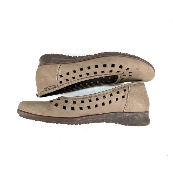 Mephisto Francia Nubuck Leather Perforated Flats Slip-On Cut-Out Taupe Size 9.5