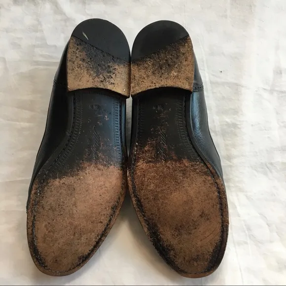 Mezlan Black Leather Tassel Loafers, 9.5 W