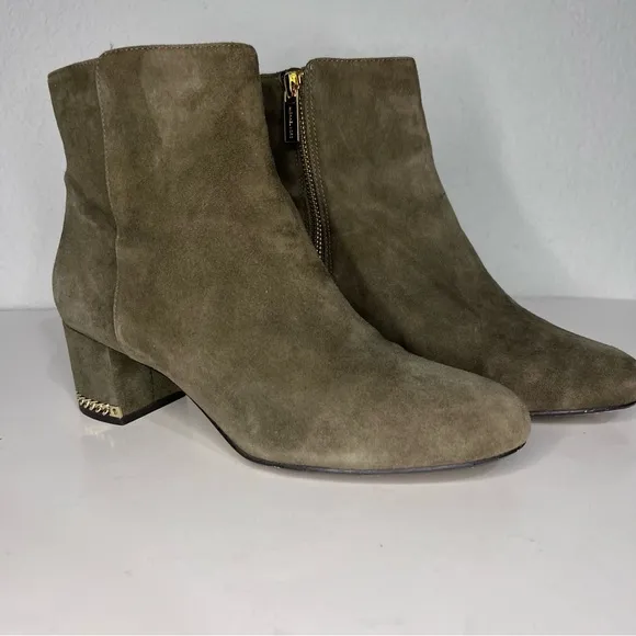 Michael Kors Sabrina Olive Green Suede Gold Accents Heel Ankle Boots 7