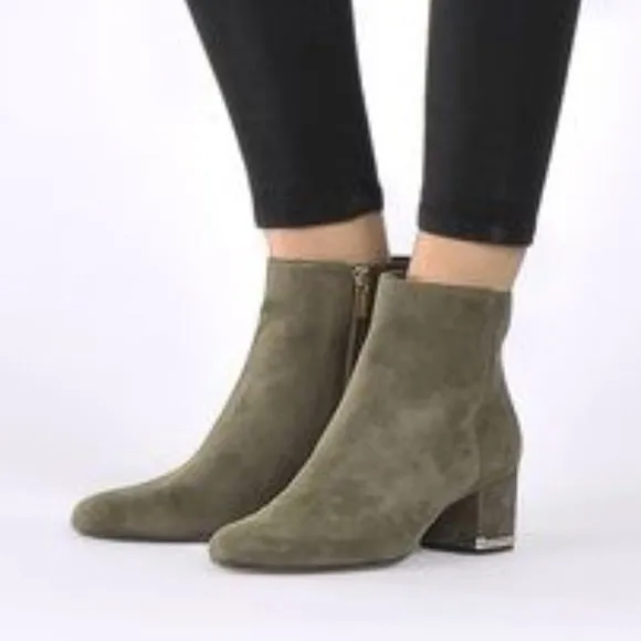 Michael Kors Sabrina Olive Green Suede Gold Accents Heel Ankle Boots 7