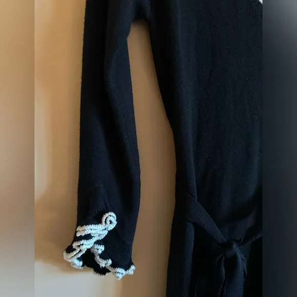 Milly Black Merino Wool V-Neck Sweater Midi Dress Ruffle Vintage Size Medium