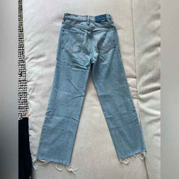 MOTHER The Rambler Zip Ankle Fray Jeans