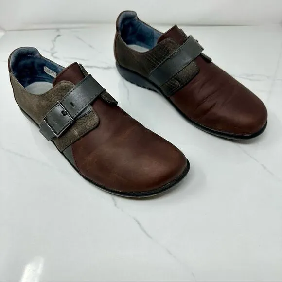 Naot Adjustable Buckle Flats- Size 9