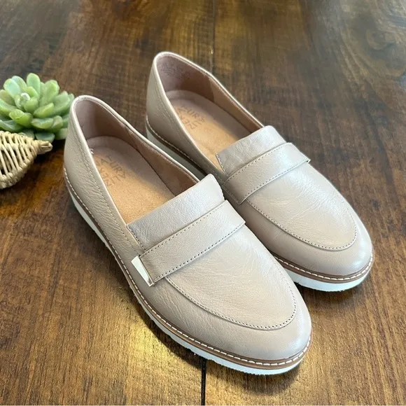 Naturalizer | Adiline Leather Loafers, Warm Tan