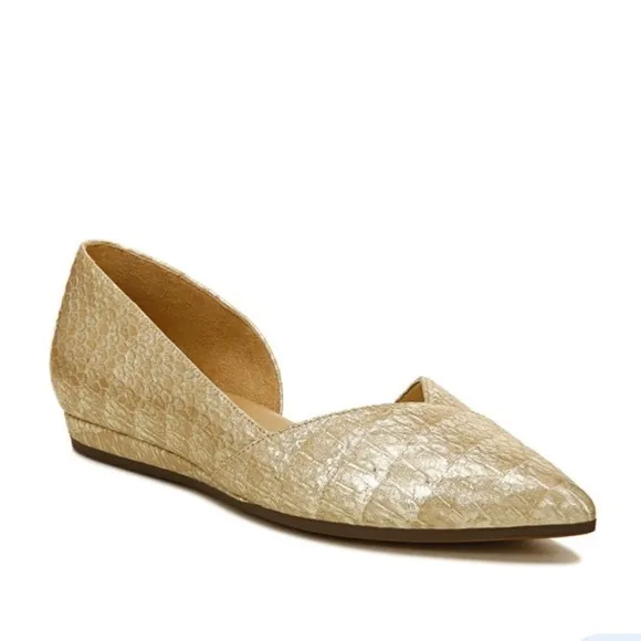 NATURALIZER Kristin Demi-Wedge Flats.