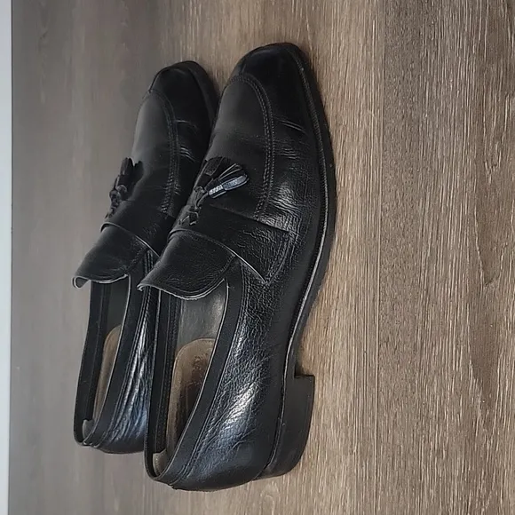 Nettleton Men's Black‎ Tassle Loafers Size 11D
