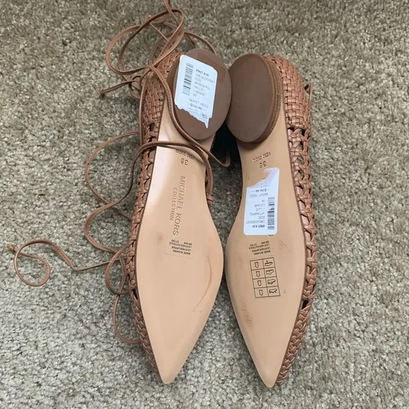 NEW $550 Michael Kors Kallie Leather Flats Size 6