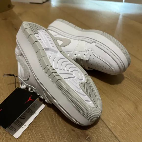 NEW - Air Jordan 1 Elevate Low &quot;White/Neutral Grey/White&quot; sneakers - 8.5