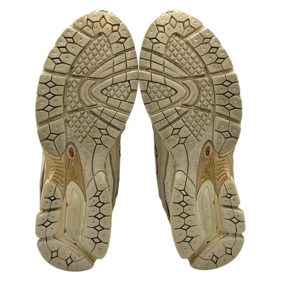 New Balance 2002R Protection Pack Sandstone Men's Size 12 Cream Beige M2002RDQ