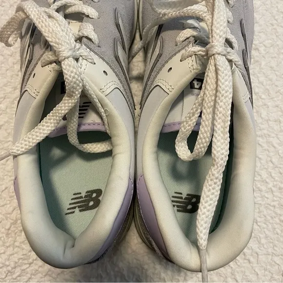 New Balance 574 V2 Essential Sneaker Granite Bright Lavender Quartz NEW 11.5