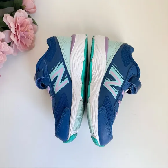 New Balance 680 V6 Bungee Captain Blue/Violet Toddler Girl Sneakers