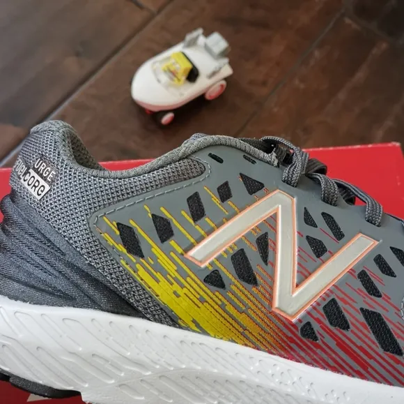 New Balance Fuelcore Urge