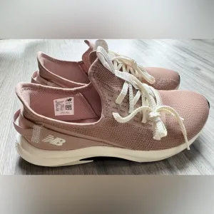 New Balance Women’s  DynaSoft Nergize Sport v2 Running Sneakers