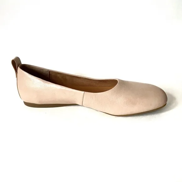 NEW Born Beca ballet flats size 11