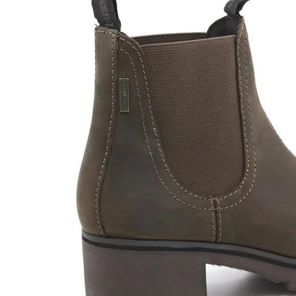 NEW BUSSOLA women's phyllis boots in walnut
