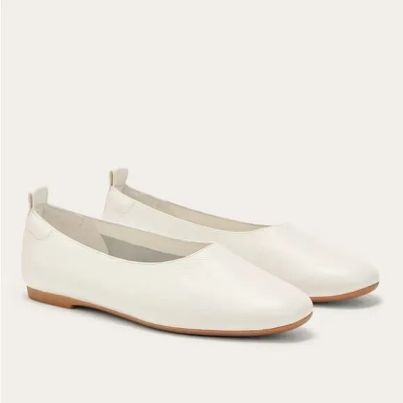 NEW EVERLANE The Day glove leather flats in white lilac