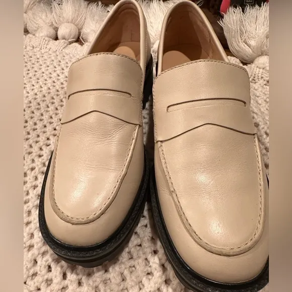 NEW Everlane The Lug Loafer Parchment/ivory size 9
