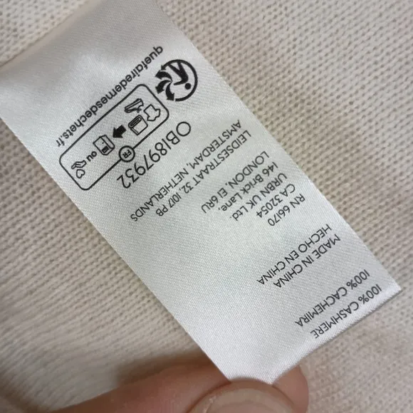 NEW FREE PEOPLE CASHMERE SWEATER IN IVORY SIZE XS