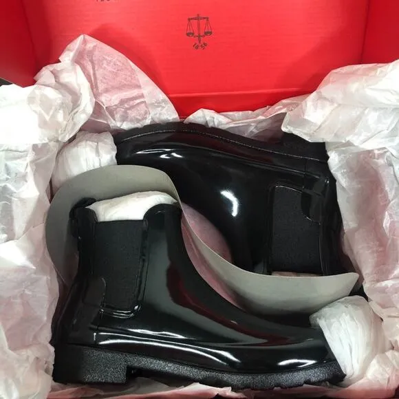 NEW Hunter Original Refined Chelsea Black Glossy Ankle Boots Women's 6