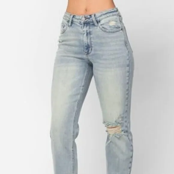 New JUDY BLUE High Waist Destroyed Straight Jeans Inside Slit Hem 13\31
