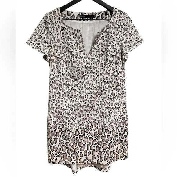 New Karen Millen Leopard Print V-neck T-shirt Dress size 8