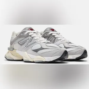 New New Balance 9060 Lifestyle Sneakers Men’s Size: 8.5 Women’s Size: 10