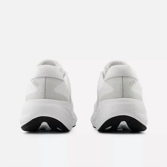 NEW NEW BALANCE women's 880 v15 running sneakers in white with sea salt and blac