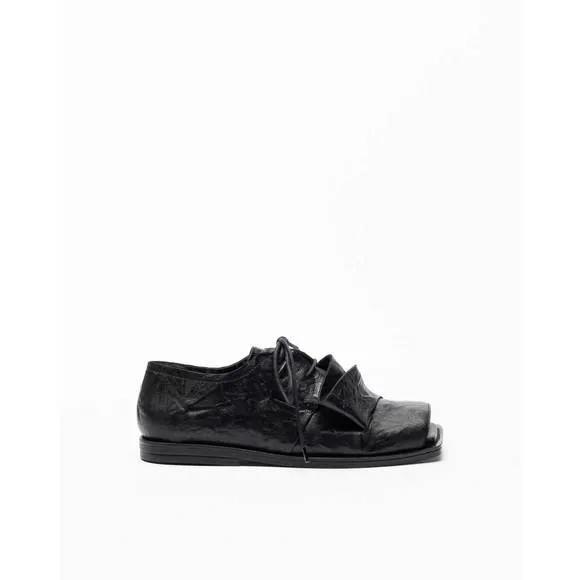 NEW PAPUCEI women's meryn shoes in black