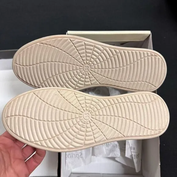 New Spring Step Newday Cognac Brown Leather Laser Cut Flats Sneakers 36