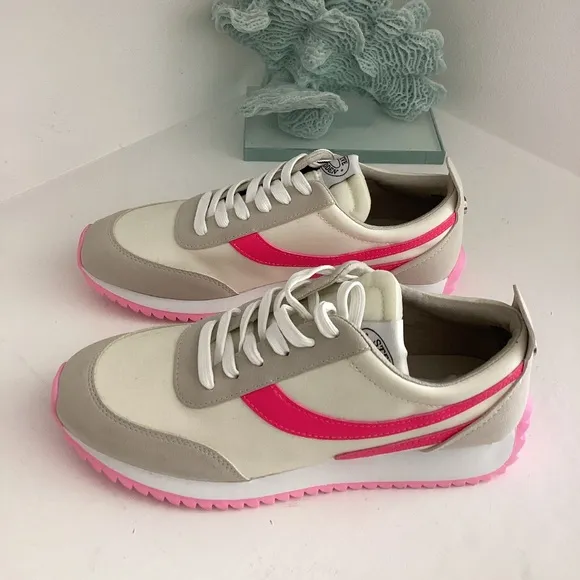 NEW STEVE MADDEN NEUTRAL AND PINK SNEAKERS SHOES Sz 8