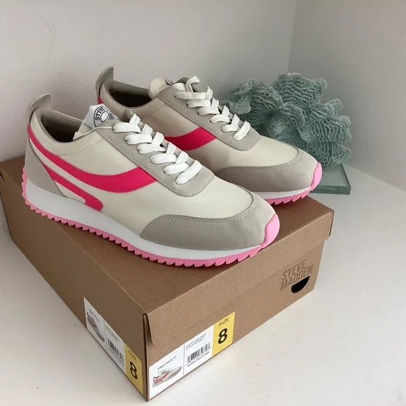 NEW STEVE MADDEN NEUTRAL AND PINK SNEAKERS SHOES Sz 8