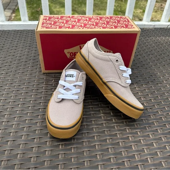New Vans Atwood Sneakers, Size 13 Youth, Unisex, New