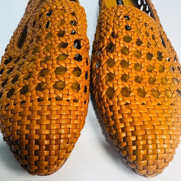 New Veronica Beard Griffin Tan Leather Woven Flats Size 38