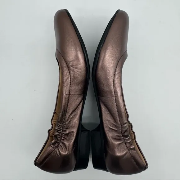 New Walking Cradles Tess Gold/Bronze Leather Comfort Ballet Flats Size 8.5 N