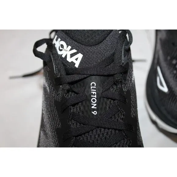 NIB HOKA ONE ONE MEN'S CLIFTON 9 BWHT BLACK WHITE RUNNING‎ SNEAKERS