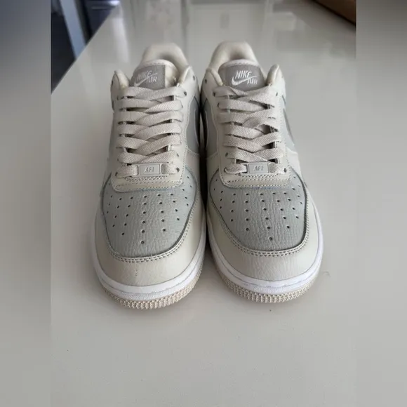 Nike Air Force 1 Low 07 Moon Fossil FB8483-100 Neutral Leather Womens Size 8