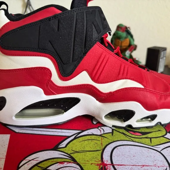 Nike Air Griffey Max 1 ‘Cincinnati Reds’ – The Swingman’s Legacy (No Box)